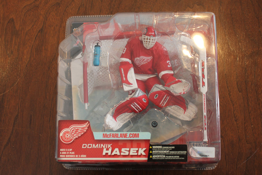 Dominik Hasek McFarlane Series 7 - Detroit Red Wings
