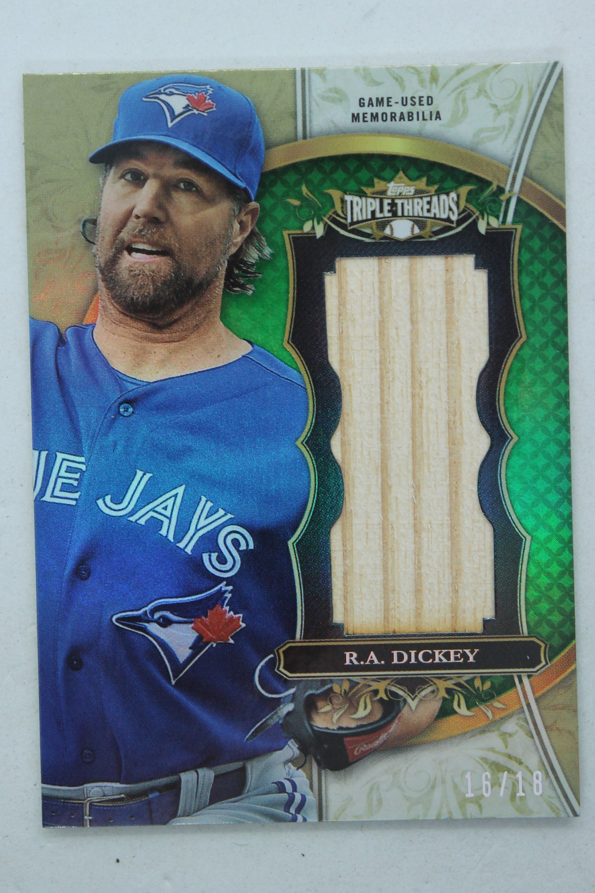 R.A. Dickey 2013 Topps Triple Threads - Unity Jumbo Relics - Bat Card #16/18