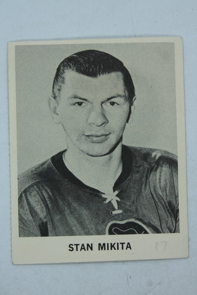Stan Mikita 1965-66 Coca-Cola Hockey - Chicago Blackhawks - Perforated