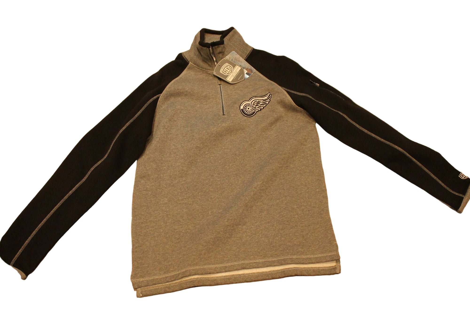 NHL Detroit Red Wings Old Time Hockey Men's Causeway Collection 1/4 Zip-Up - Small