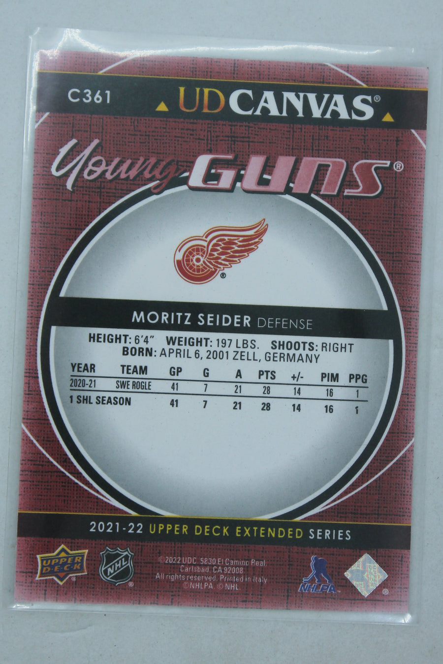 Moritz Seider 2021-22 Upper Deck Extended Young Guns Canvas Rookie Year Card