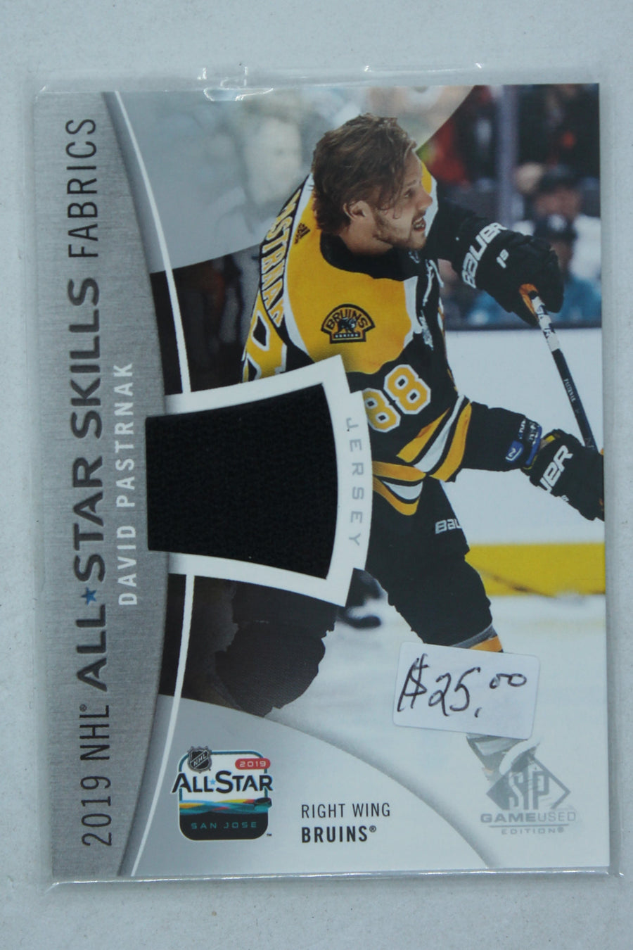 David Pastrnak 2019-20 Upper Deck SP Game Used - 2019 All-Star Skills Fabrics Jersey Card