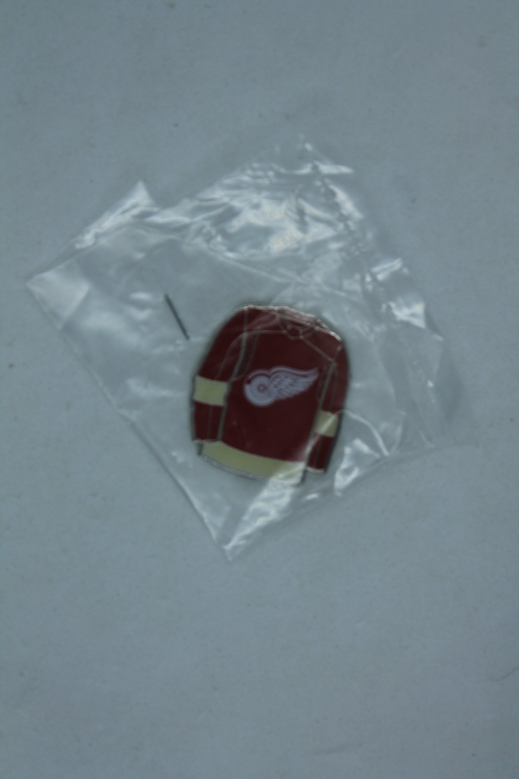 NHL Detroit Red Wings Jersey Collector Sticky Back Pin (Sale)