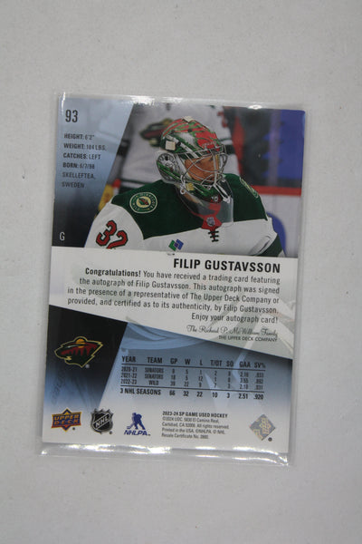 Filip Gustavsson 2023-24 Upper Deck SP Game Used - Autographs Autographed Card