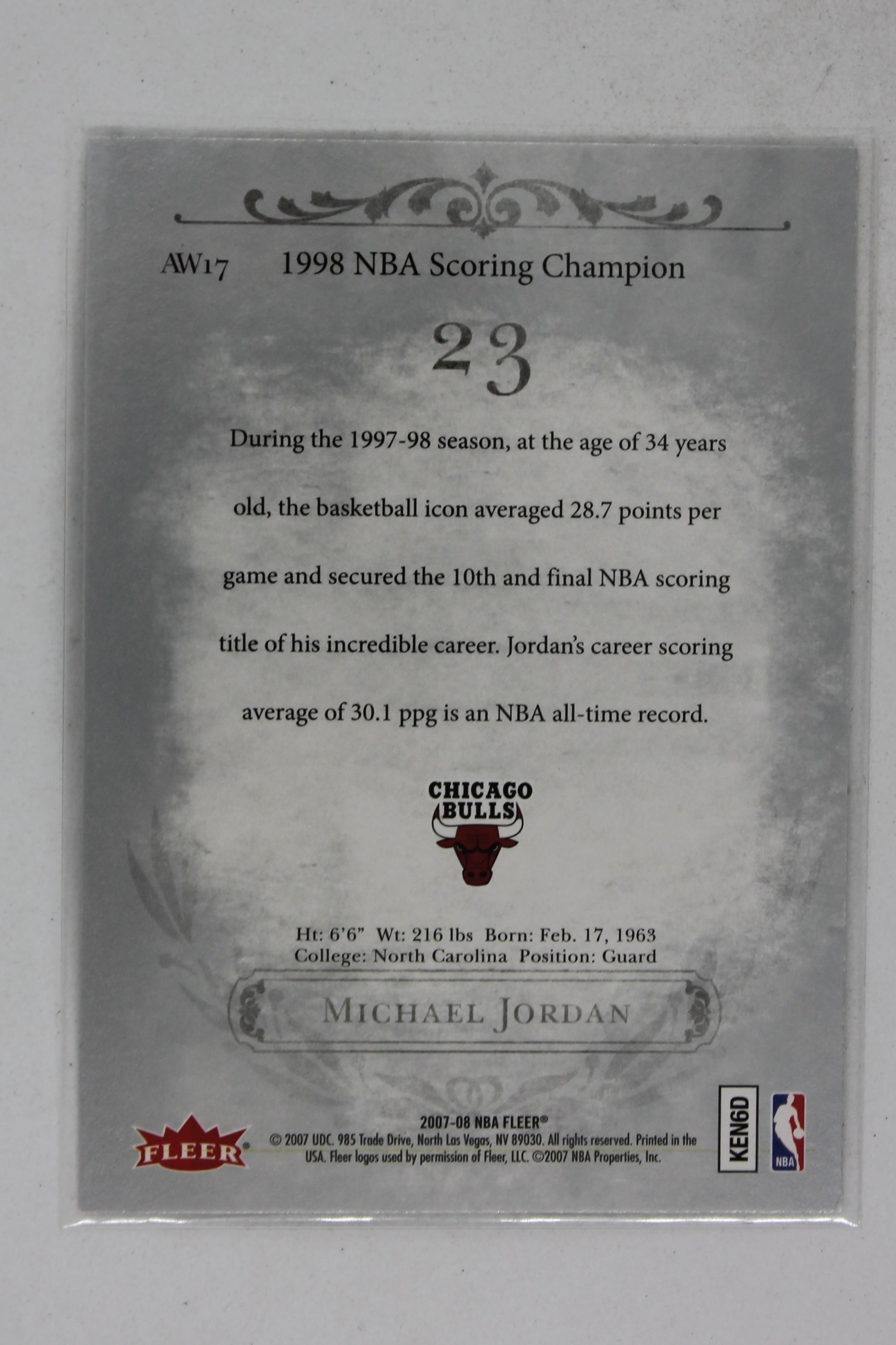 Michael Jordan 2007-08 Fleer Michael Jordan - Box Set Award Winners #AW17