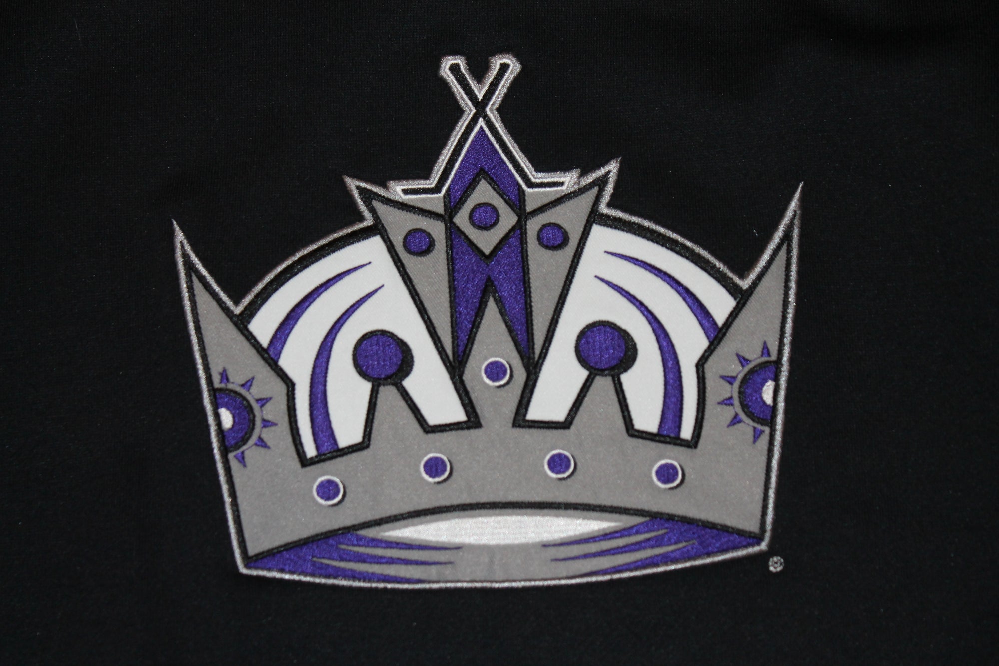 NHL L.A. Kings Men's Lee Sport Sweater - Medium