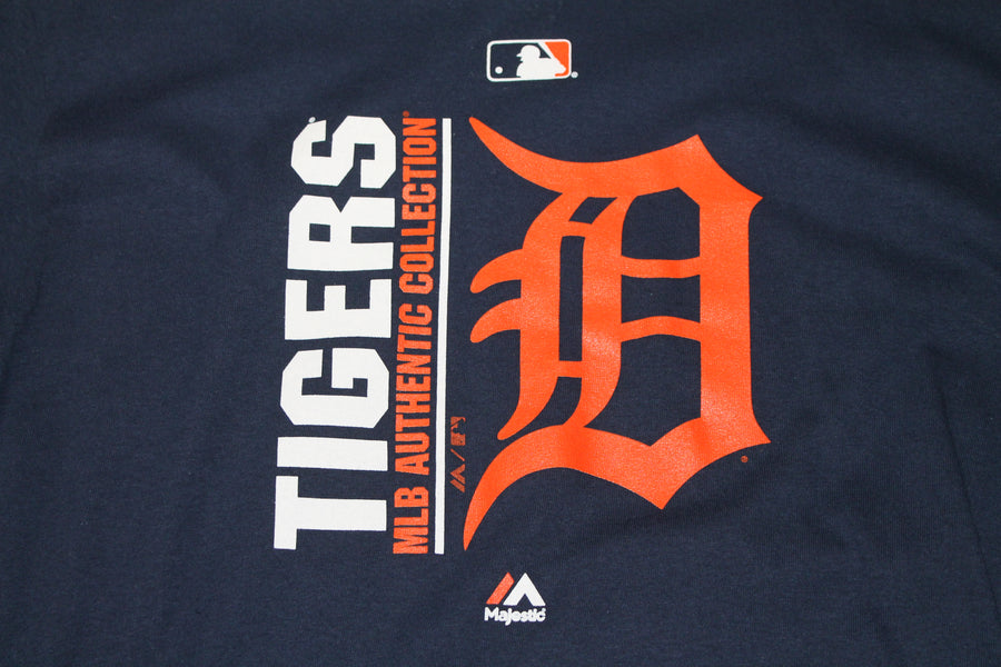 MLB - Men's Majestic Detroit Tigers Long Sleeve T-Shirt