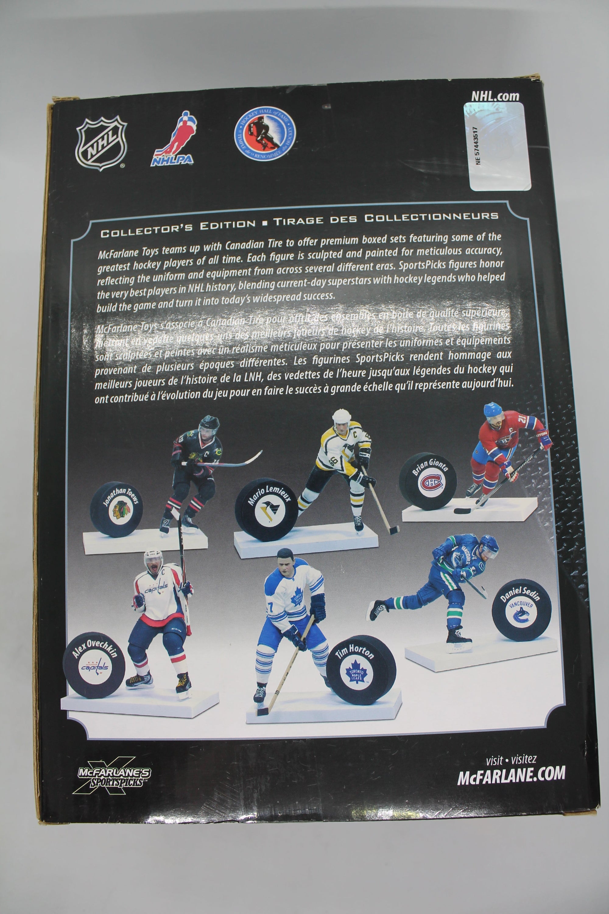 Tim Horton Collector's MCFARLANE - TORONTO MAPLE LEAFS - White JERSEY - with Puck