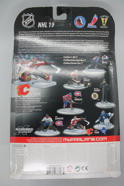 McFarlane Grant Fuhr NHL 19 6" Action Figure - Calgary Flames - creased cardboard