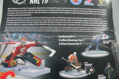 McFarlane Grant Fuhr NHL 19 6" Action Figure - Calgary Flames - creased cardboard