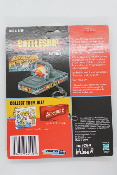 Hasbro - BATTLESHIP Keychain with real mini Game Box, Board and Pieces!
