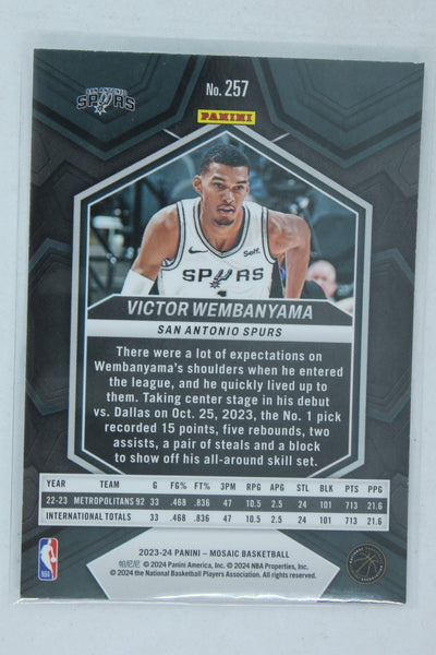 Victor Wembanyama 2023-24 Panini Mosaic NBA Debut Rookie Card