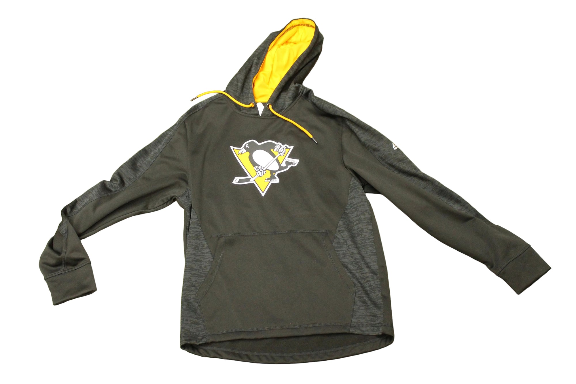NHL Pittsburgh Penguins Men's Majestic ThermaBase Hoodie - Medium