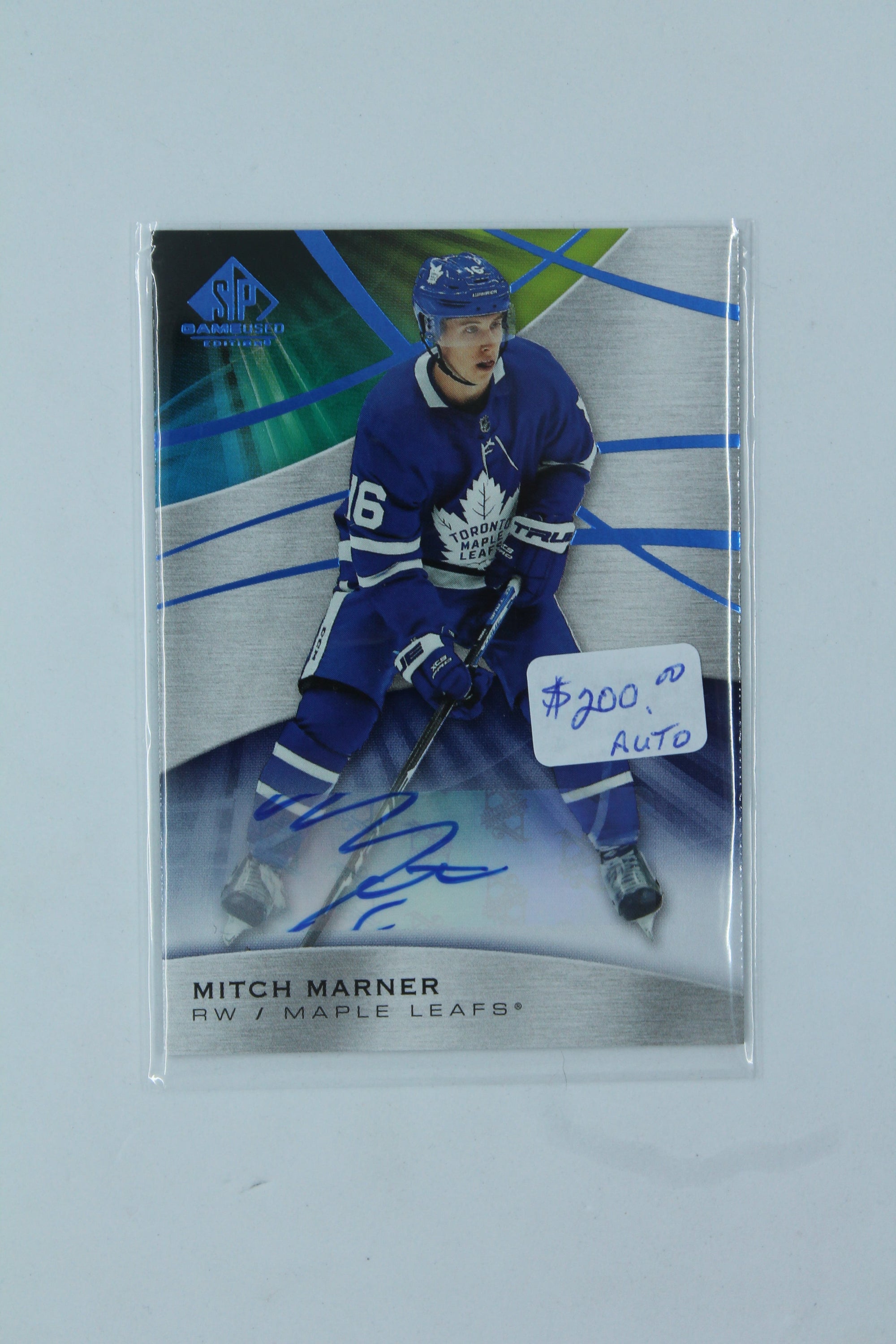 Mitch Marner 2019-20 Upper Deck SP Game Used - Blue Auto - #16 (Sale)