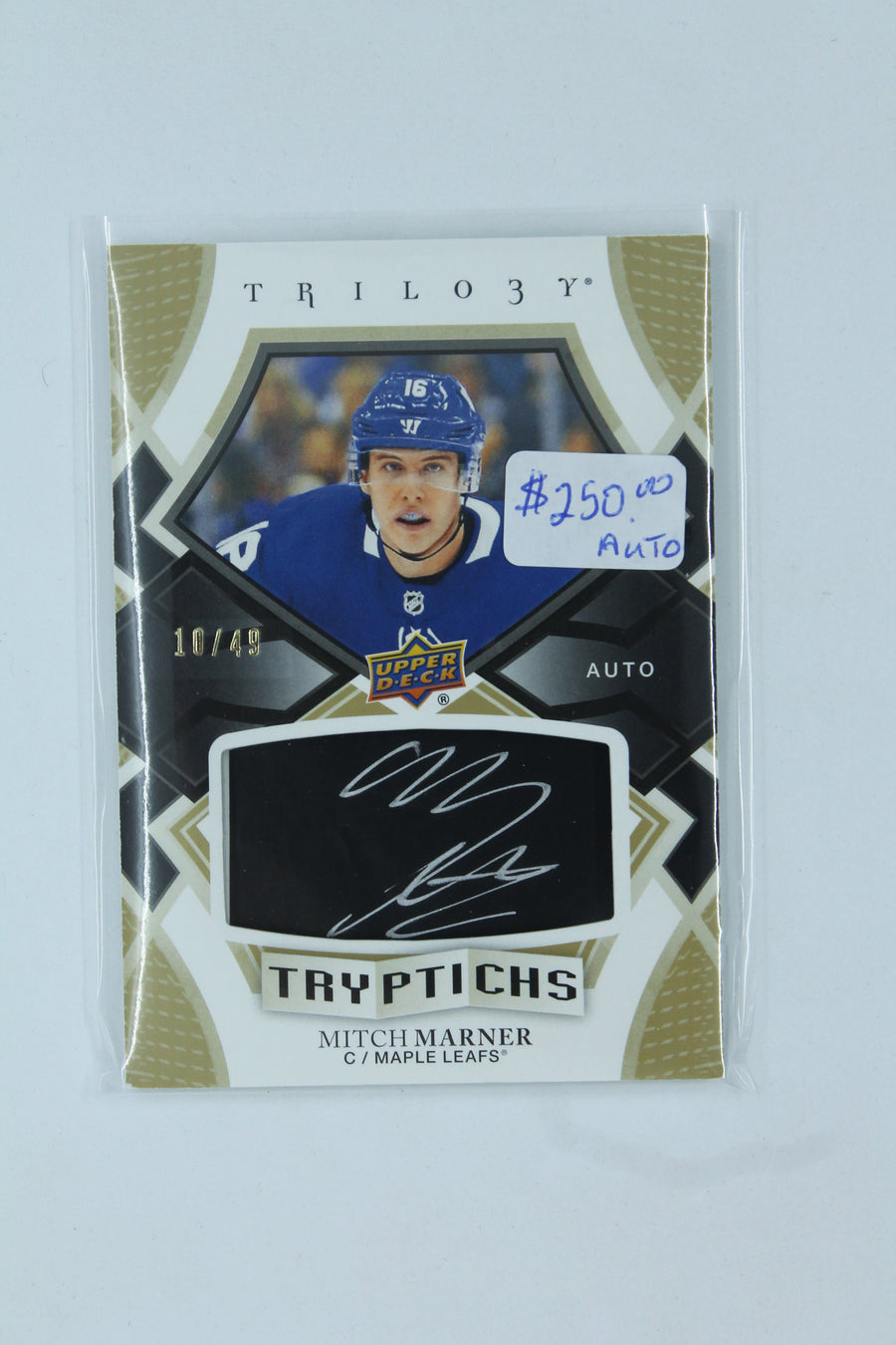 Mitch Marner 2018-19 Upper Deck Trilogy- Tryptichs Autographs/Relics - #T-ML3 #10/49