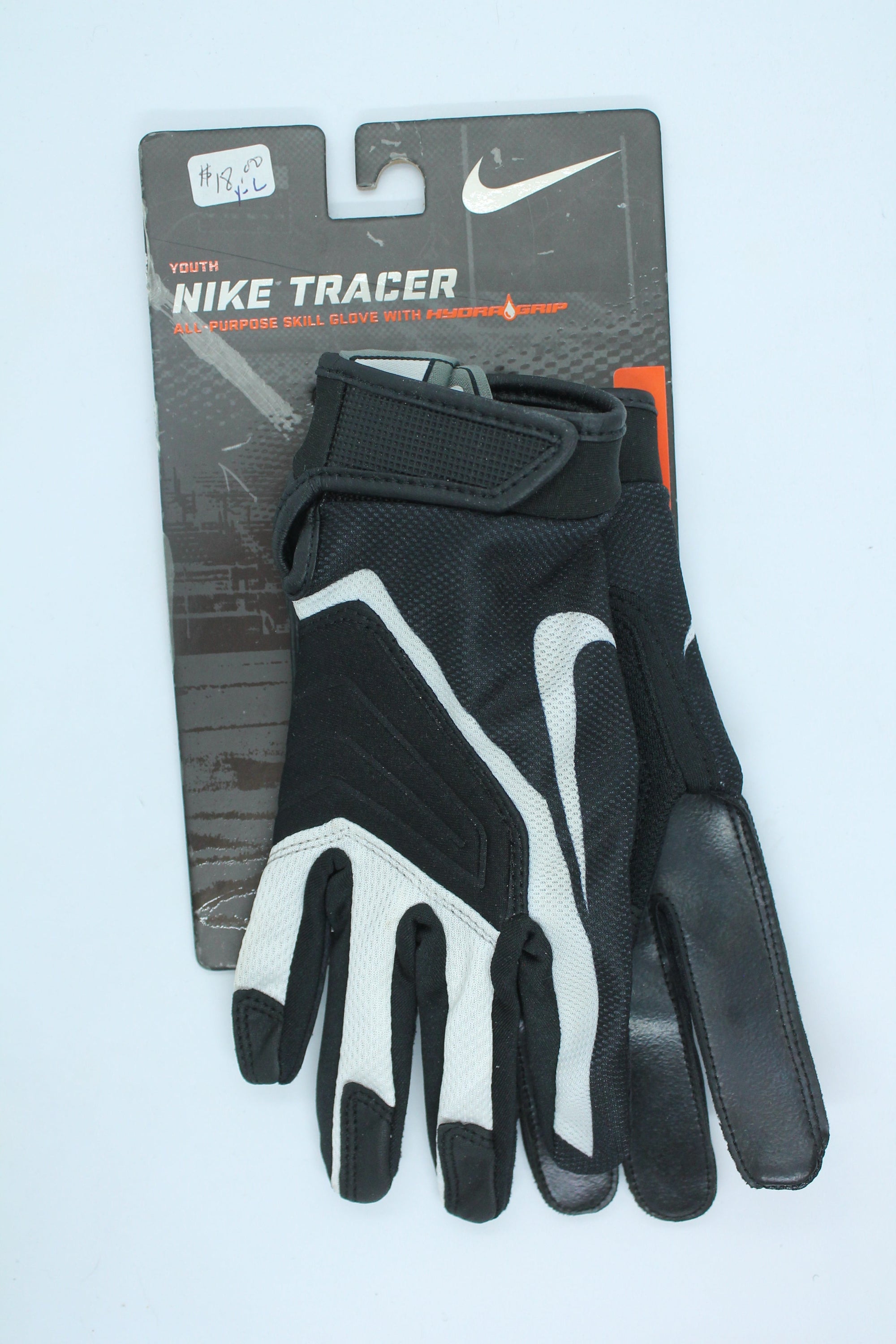 NIKE TRACER FOOTBALL GLOVES - Youth Large (Sale)