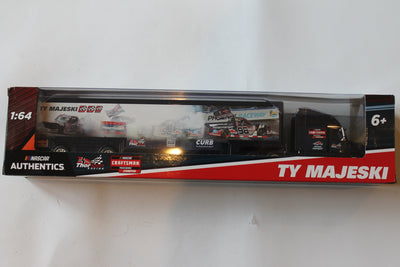 Nascar Authentics 1:64 Hauler Ty Majeski #98 - 2025 Wave 02