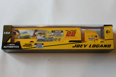 Nascar Authentics 1:64 Hauler Joey Logano #22 - 2025 Wave 02