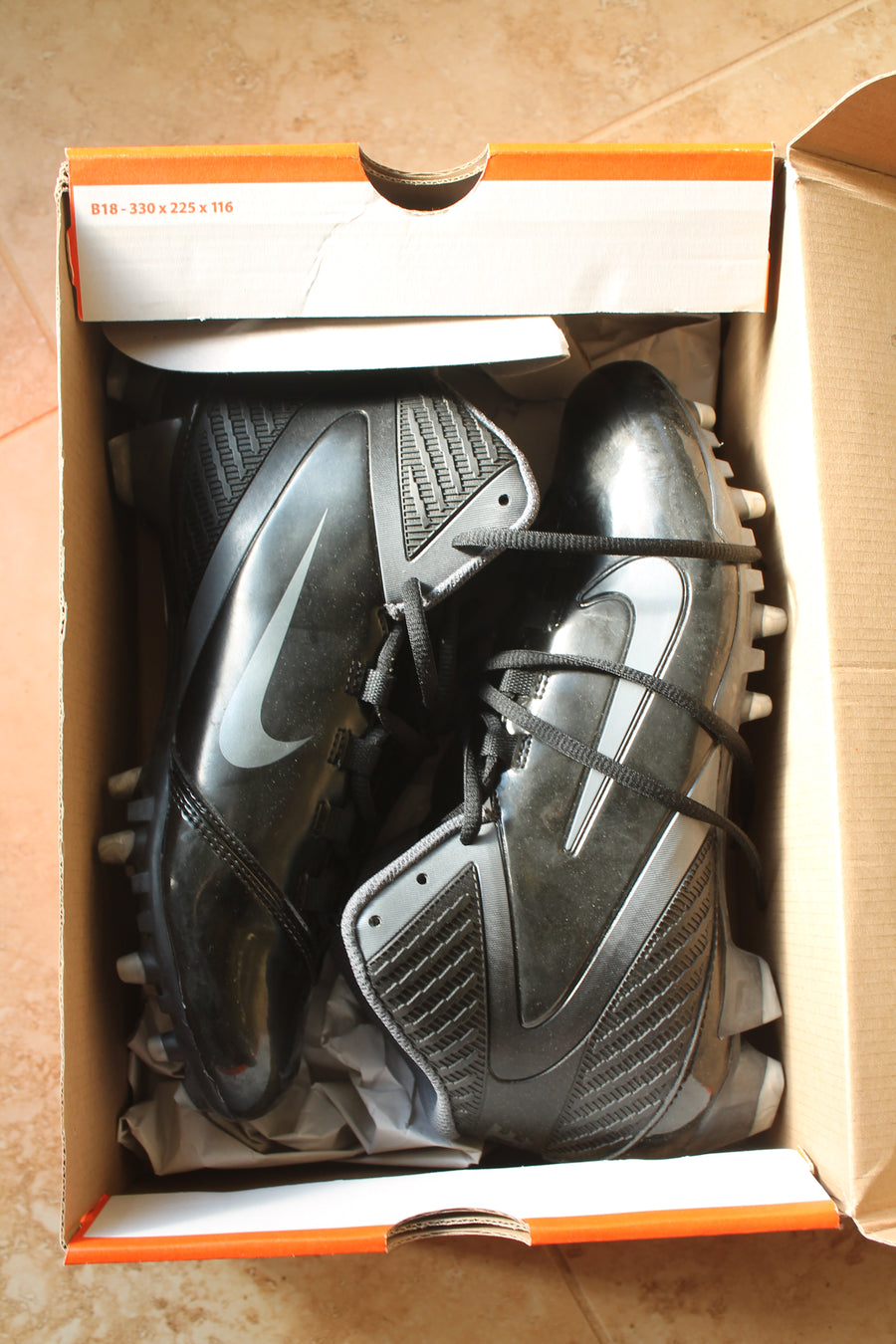 NIKE ALPHA SPEED TD FOOTBALL CLEATS - SIZE 9.5 (Sale)