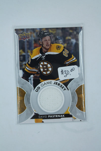 David Pastrnak 2017-18 Upper Deck - UD Game Jersey #GJ-DP Jersey Card
