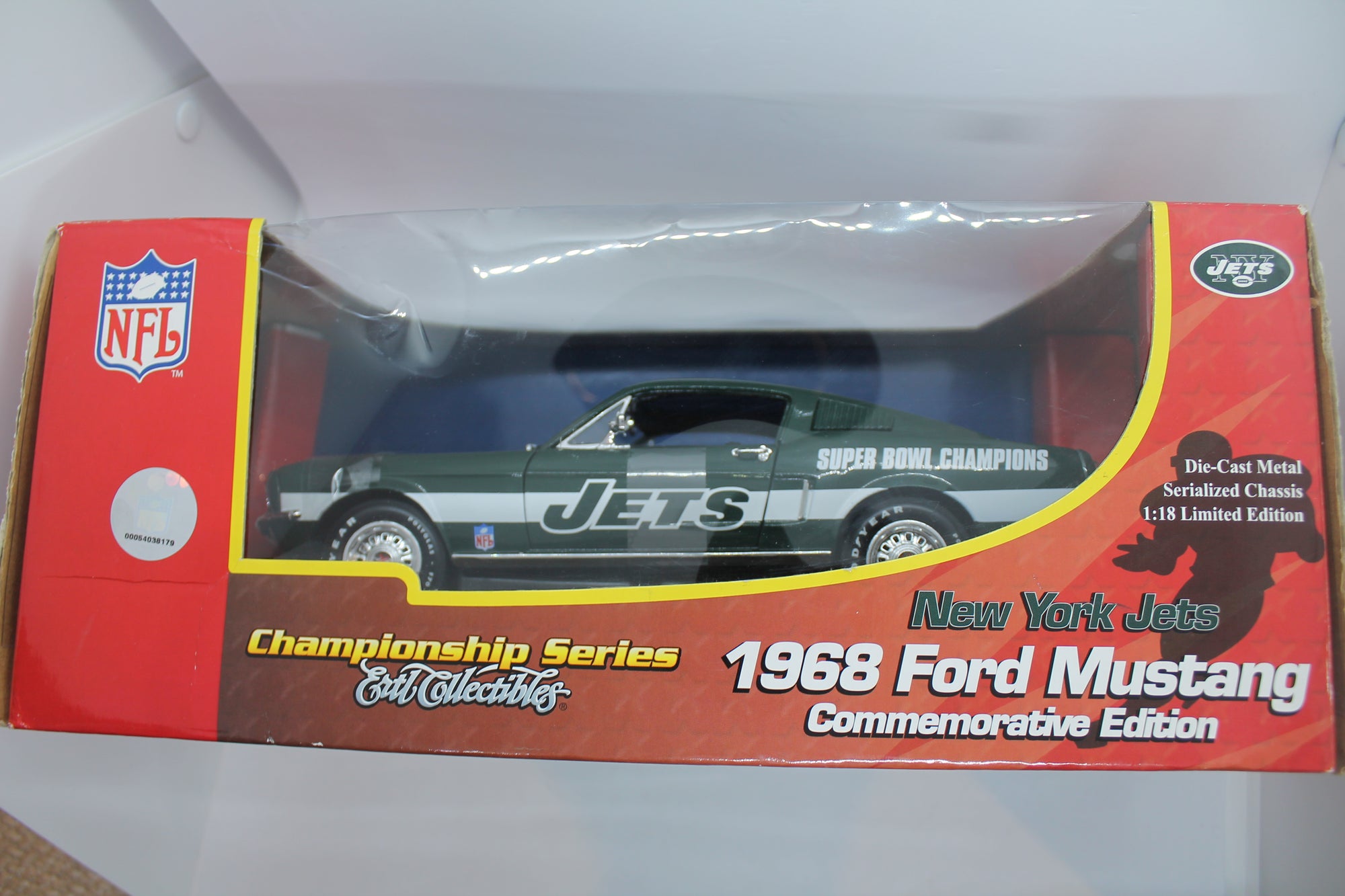 NFL New York Jets 1:18 Scale 1968 Mustang - Ertl Collectibles - Super Bowl Champions - Box Wear