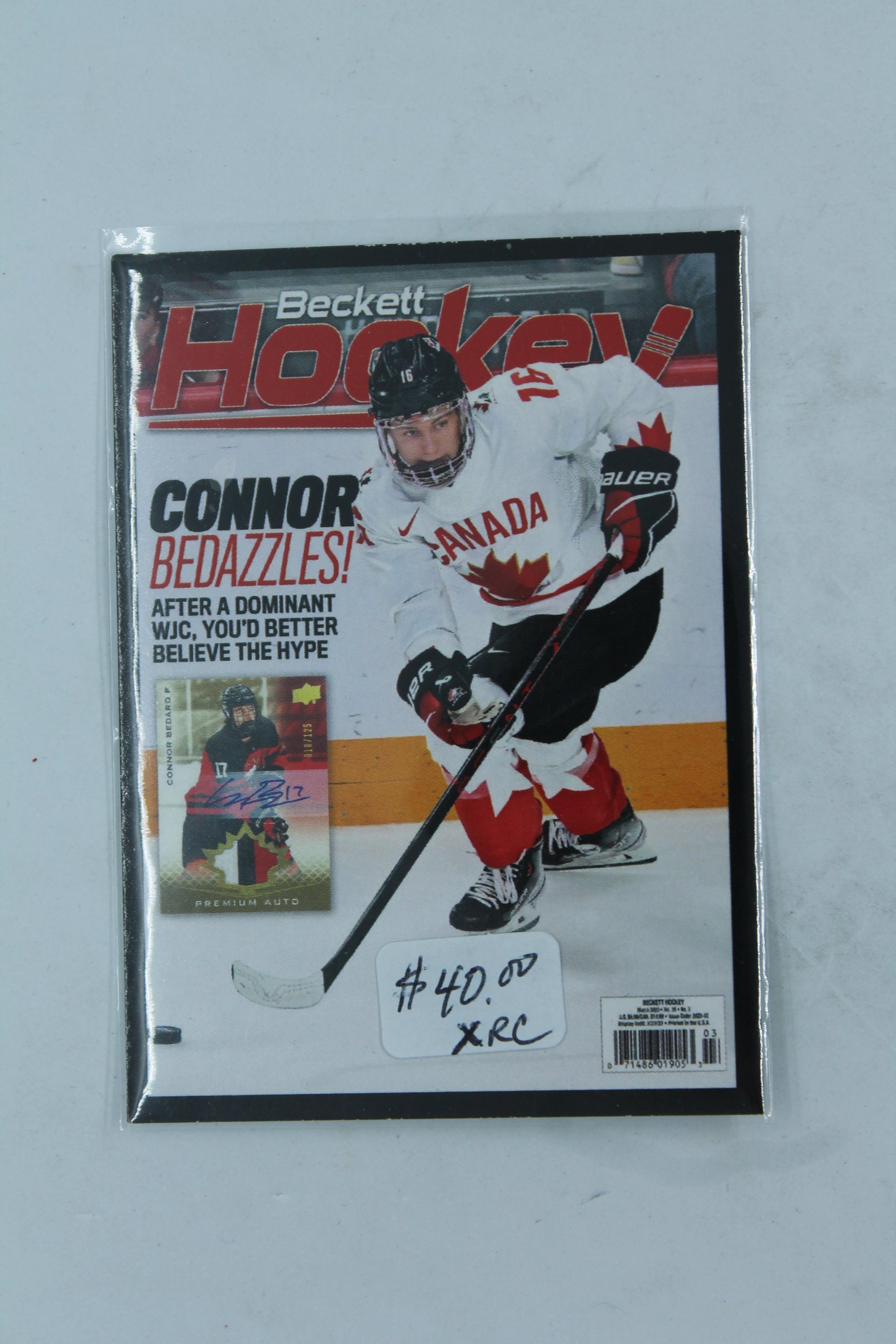 Connor Bedard 2023 Beckett Covers National Convention - XRC #1833 of 2500