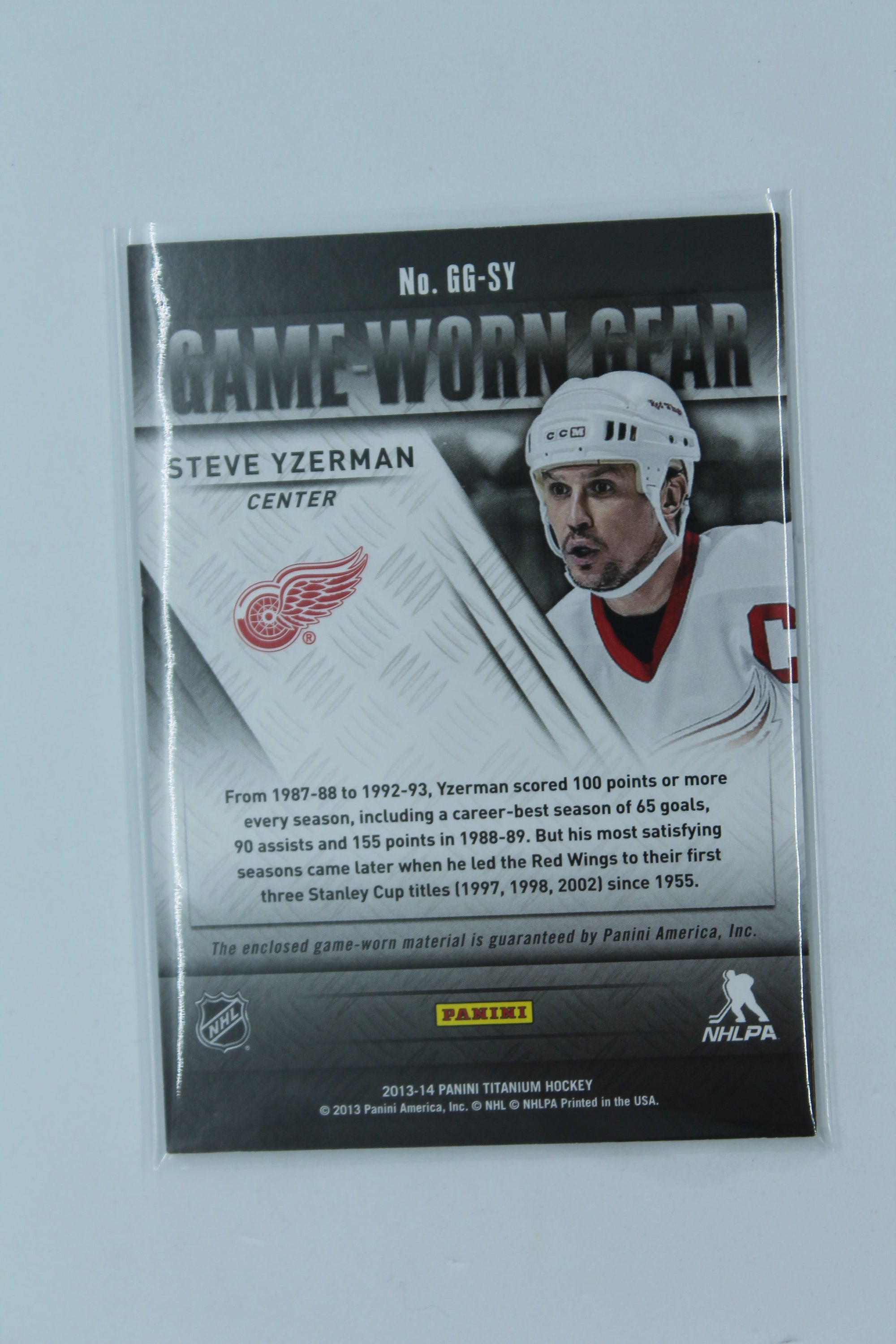 Steve Yzerman 2013-14 Panini Titanium - Game-Worn Gear #GG-SY SP (White) - HOF