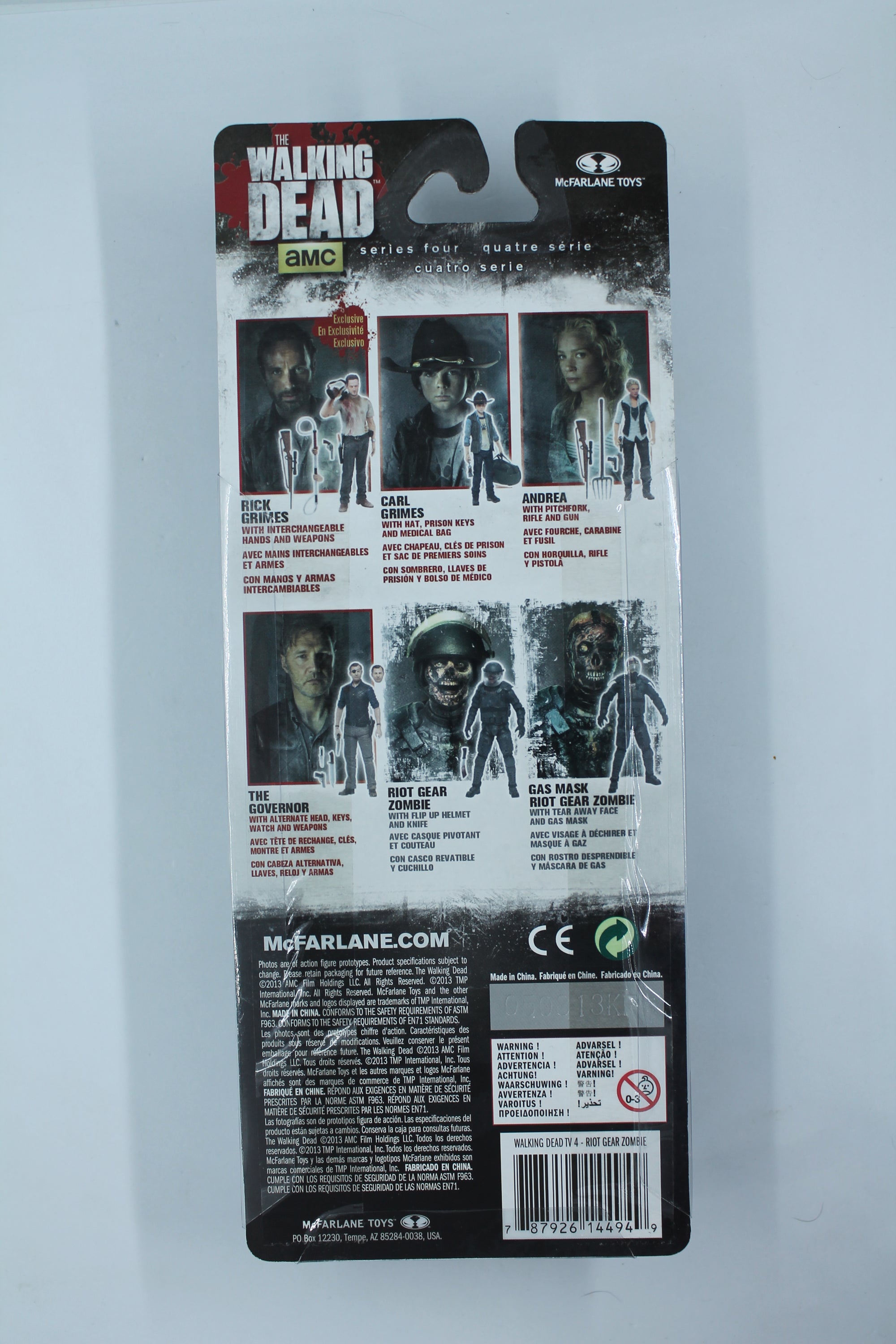 AMC Riot Gear Zombie Series 4 McFarlane - The Walking Dead