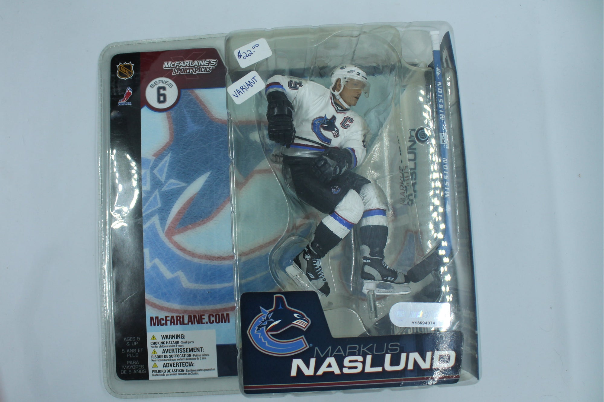 Markus Naslund McFarlane NHL Series 6 Vancouver Canucks Variant Figure