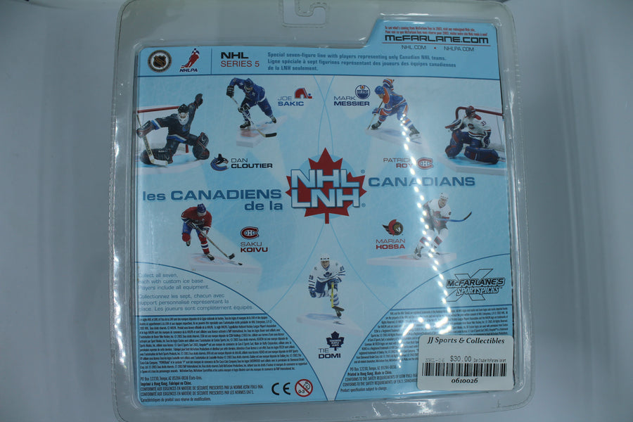 Dan Cloutier Mcfarlane NHL Series 5 Variant - Vancouver Canucks