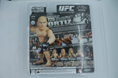 Tito Ortiz Round 5 MMA UFC Ultimate Collector 2009 ACTION FIGURE