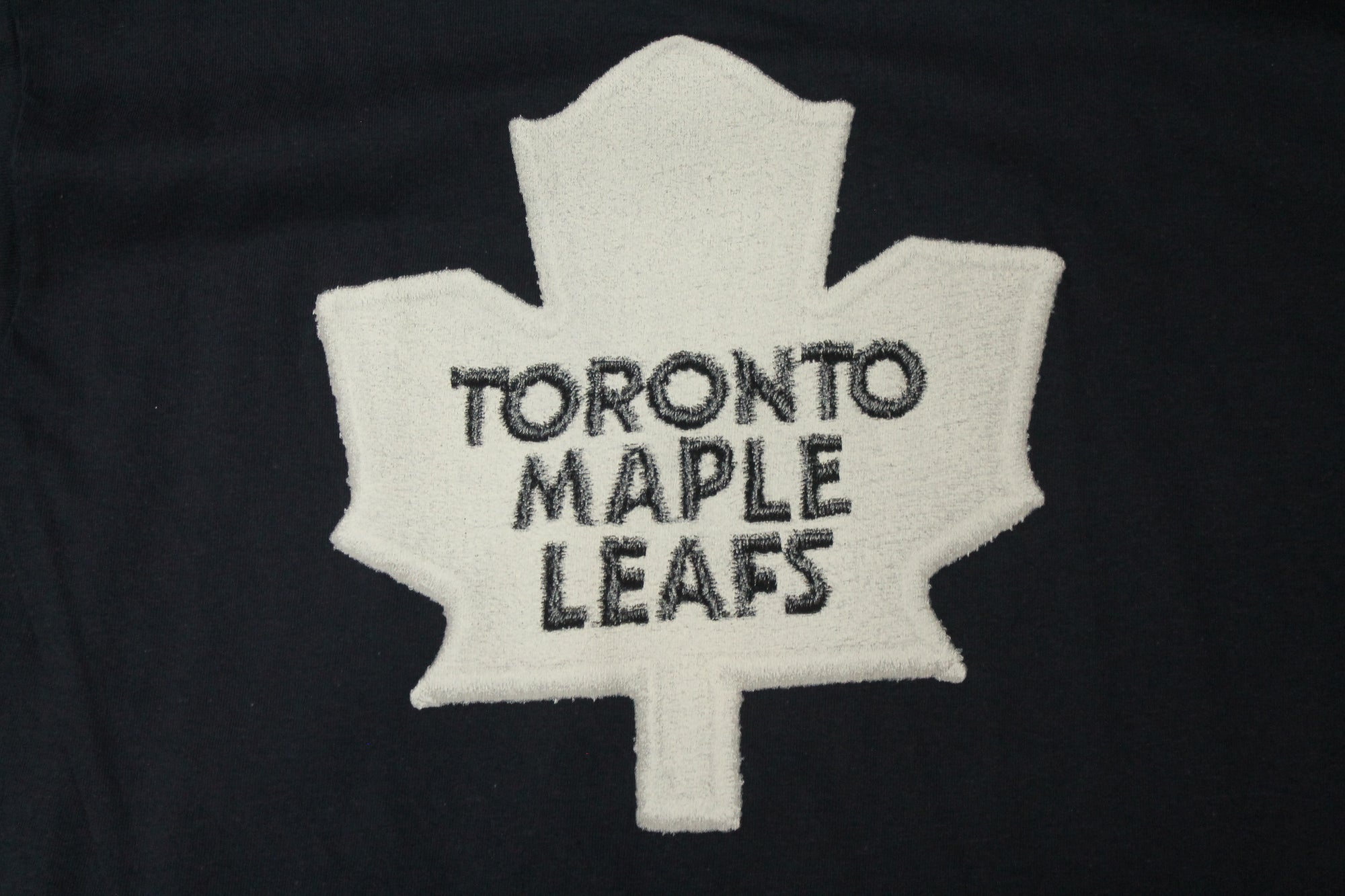 NHL Toronto Maple Leafs Old Time Hockey Men's Mirage Tee - Medium