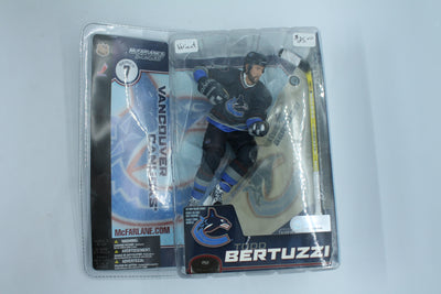 Todd Bertuzzi McFarlane Series 7 Variant - Vancouver Canucks (Clamshell damage)