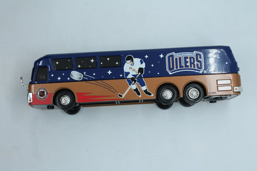 NHL 1:64 Scale Edmonton Oilers Collector Tour Bus - No Box