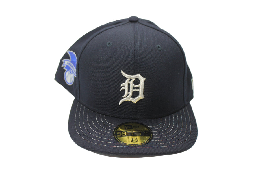 MLB Detroit Tigers New Era 59Fifty Chromafitted Navy/Silver Fitted Hat