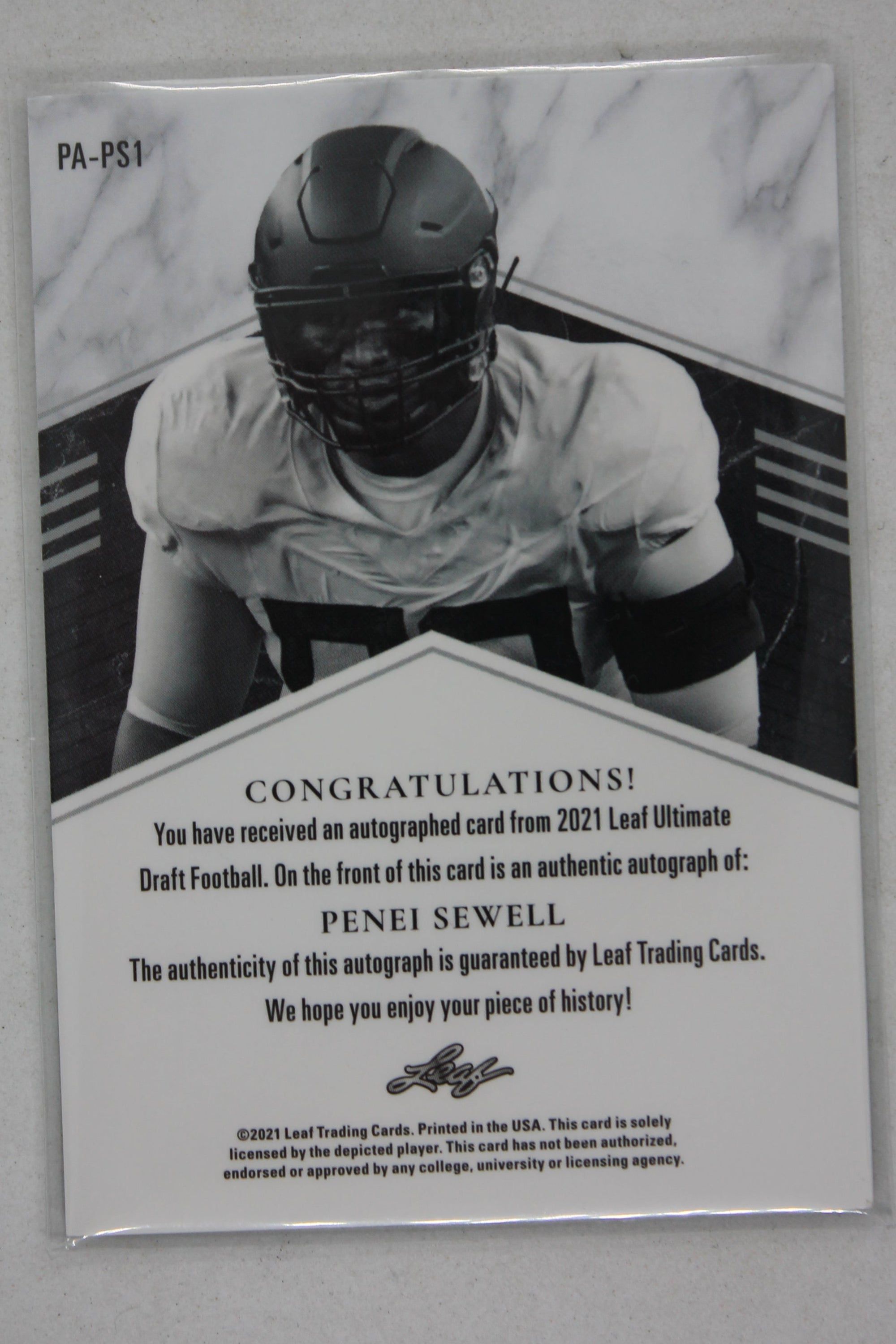 Penei Sewell 2021 Leaf Altimate Draft - Portrait Autographs - Black & White #PA-PS1 #6/25 Rookie Year Card