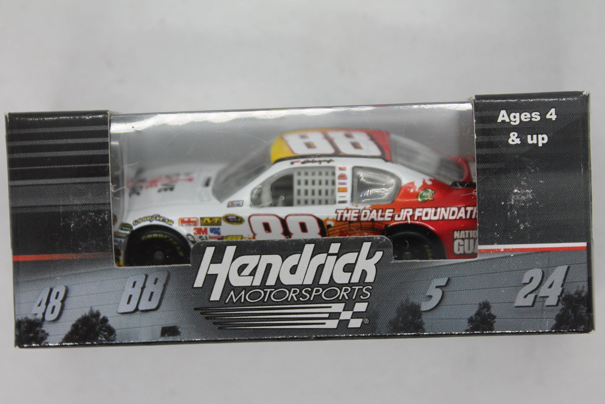 Dale Earnhardt Jr. #88 VH1 Foundation/Save the Music 1/64 Diecast