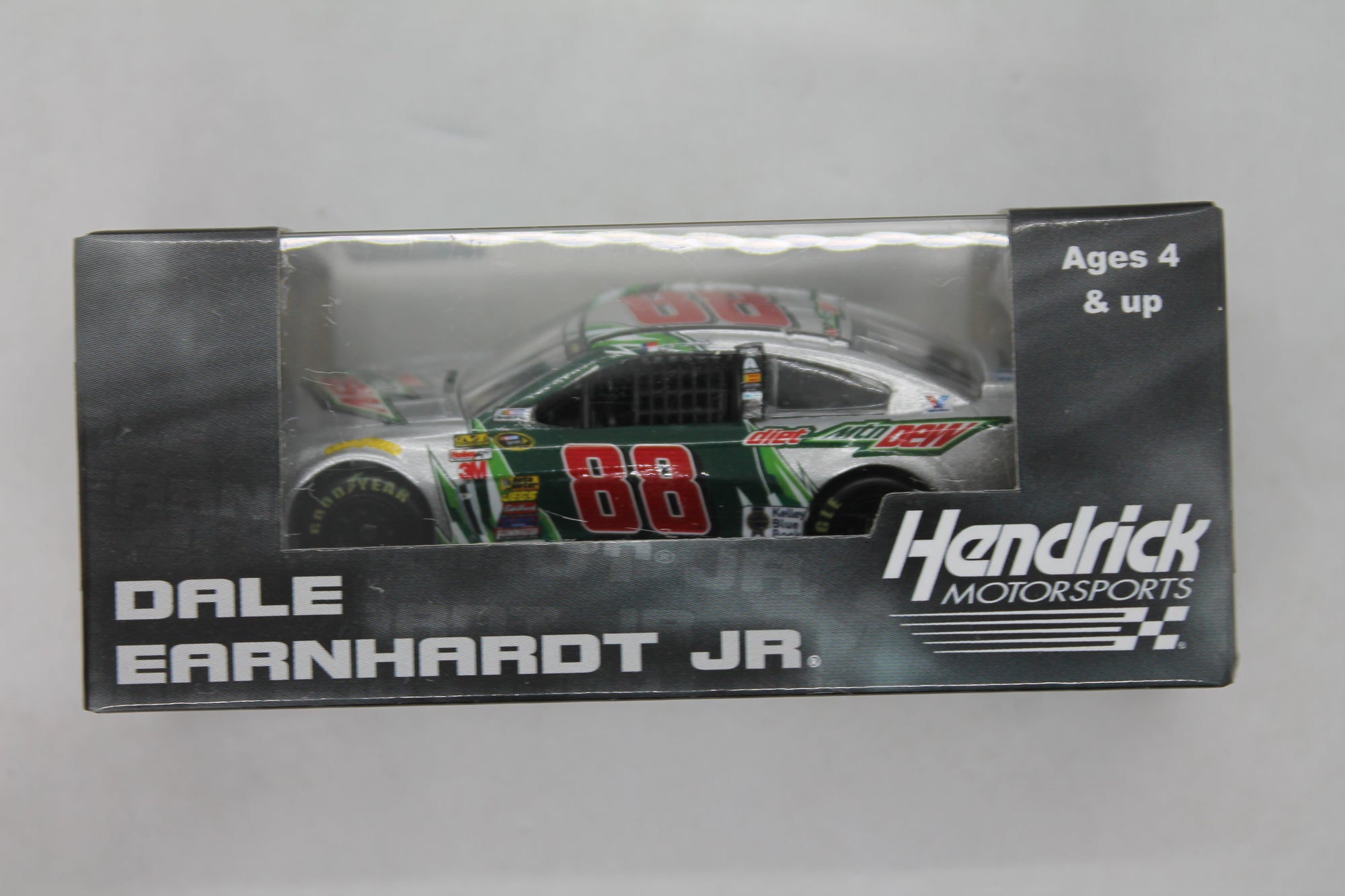 Dale Earnhardt Jr. #88 Diet Mountain Dew (2015) 1/64 Diecast