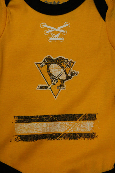 NHL Pittsburgh Penguins Old Time Hockey 3 piece Infant Creeper Set
