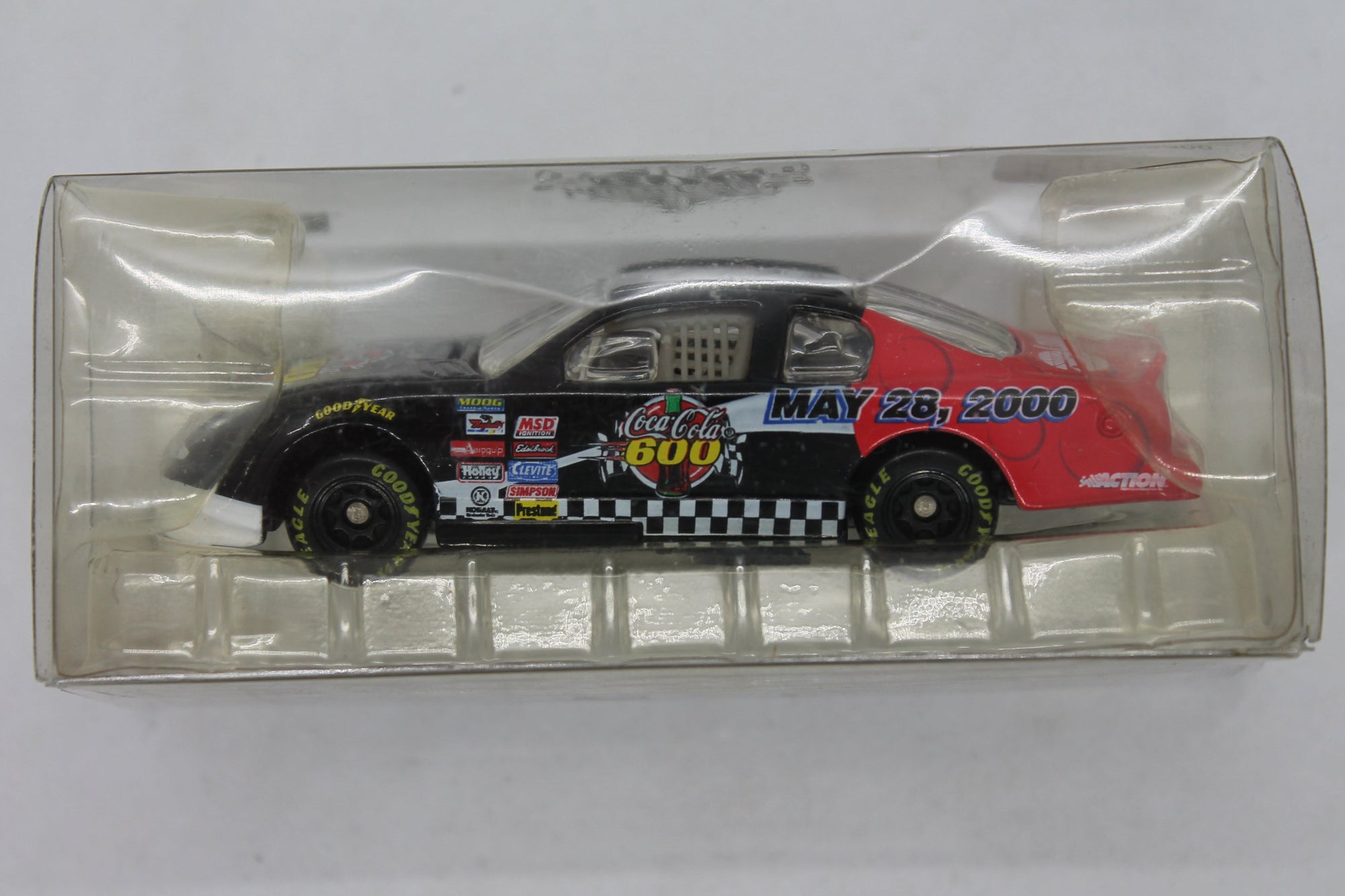 2000 Coca-Cola 600 #00 1/64 Diecast - May 28, 2000 - Action