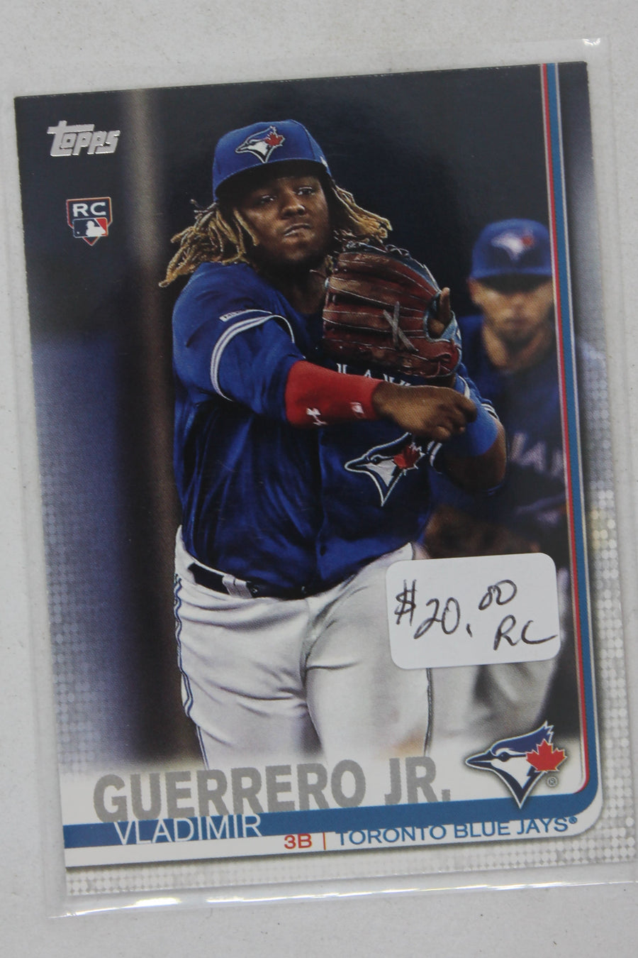 Vladimir Guerrero Jr. 2019 Topps Update Throwing Rookie Card #US1.1