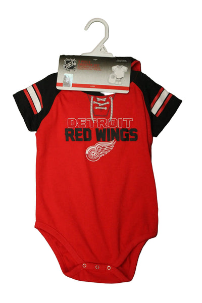 NHL Detroit Red Wings Infant Onsie, Booties & Bib Set
