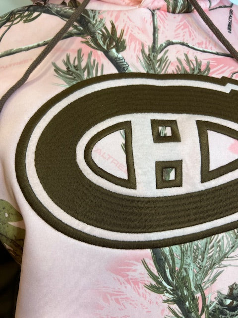 NHL Montreal Canadiens Women's L OTH Realtree Pink Camo Hoodie (online only)