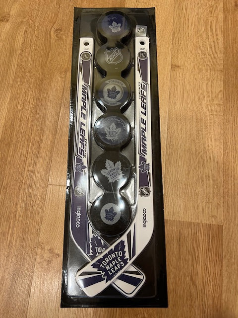NHL Toronto Maple Leafs 2 Plastic Mini  Sticks with 6 Foam Pucks