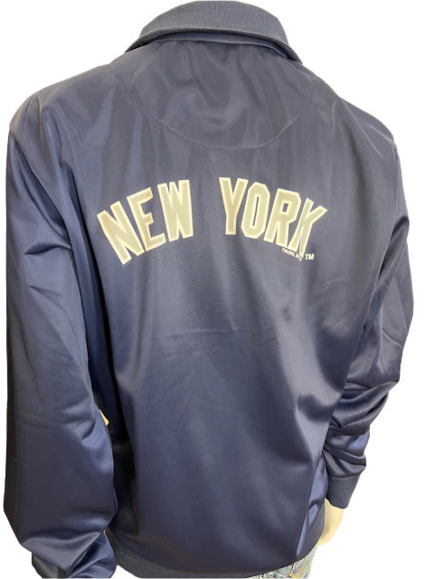 MLB New York Yankees Women's M Full Zip Stadium Jacket (online only)