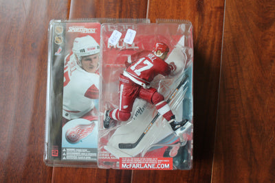 Brett Hull McFarlane NHL 2 - Variant - Detroit Red Wings