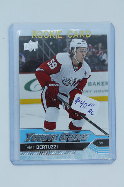 Tyler Bertuzzi 2016-17 Upper Deck  Young Guns Rookie Card