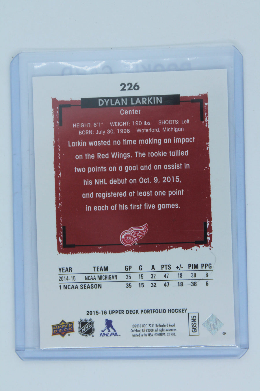 Dylan Larkin 2015-16 Upper Deck Portfolio Rookie Card