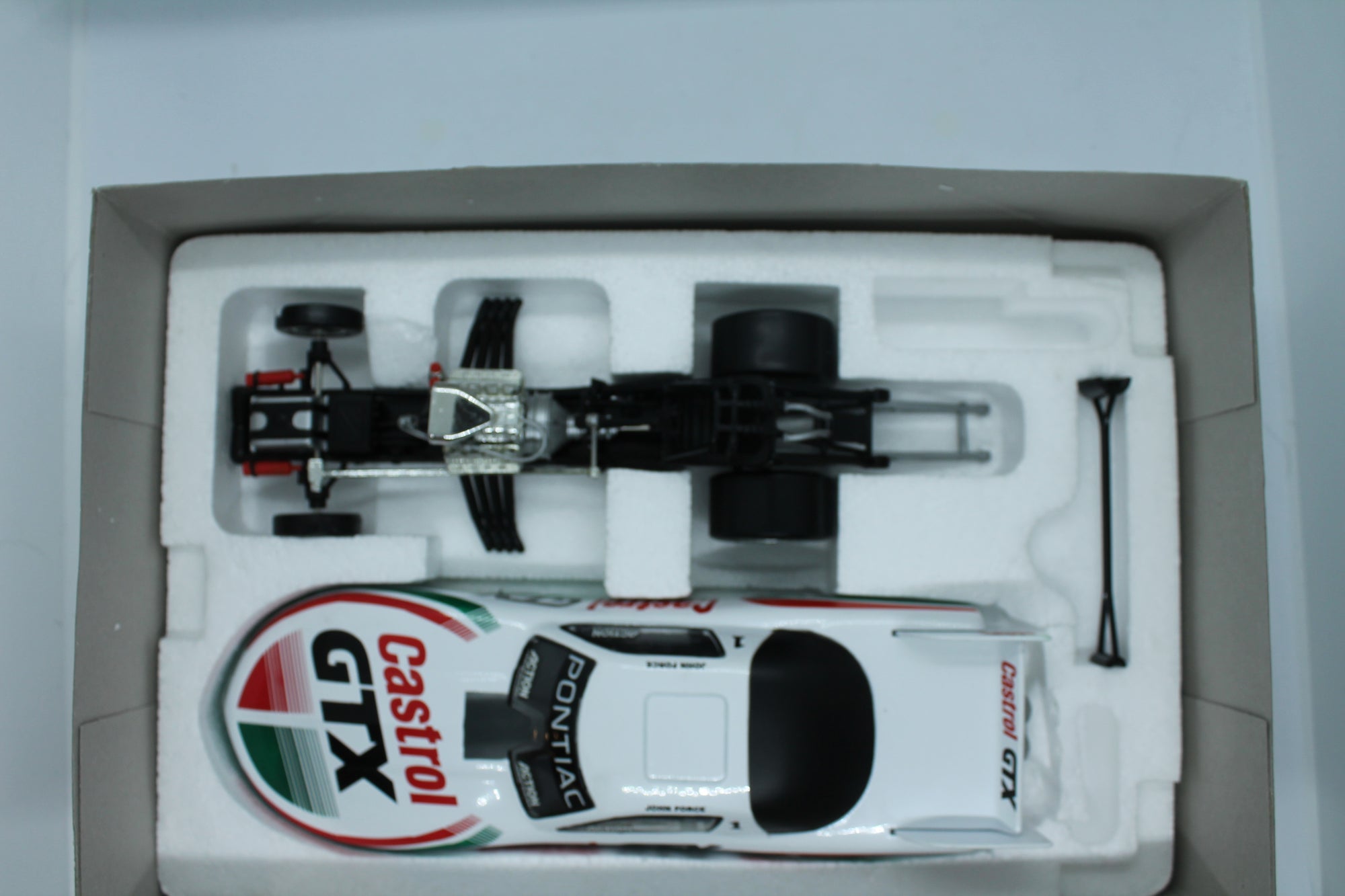 John Force Castrol GTX Funny Car 1:24 Diecast