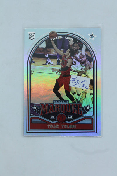 Trae Young 2018-19 Panini Chronicles Marquee Rookie Card